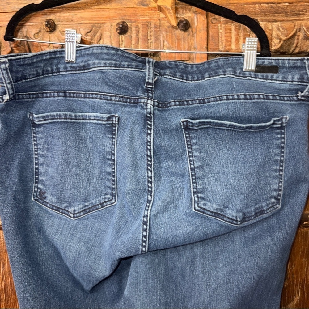 KUT from the Kloth Toothpick Skinny Jeans – Dark Wash – Size 20W - Picture 7 of 7